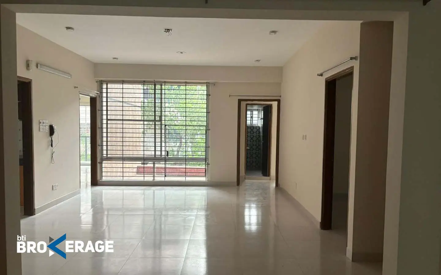 Ready flat for sale in Bashundhara