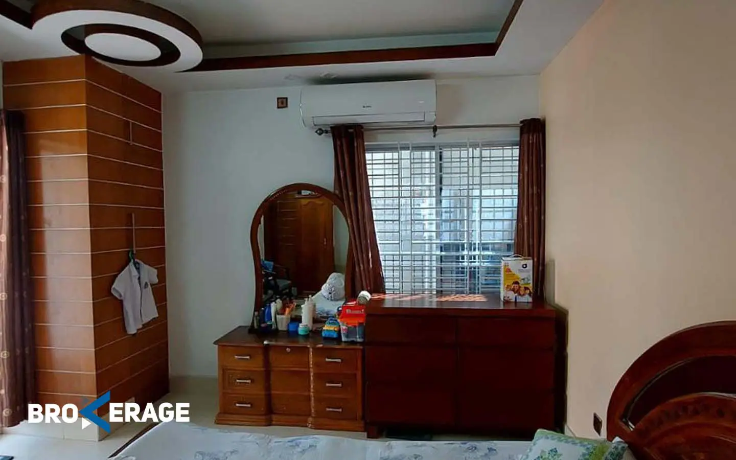 Ready flat for sale in banasree