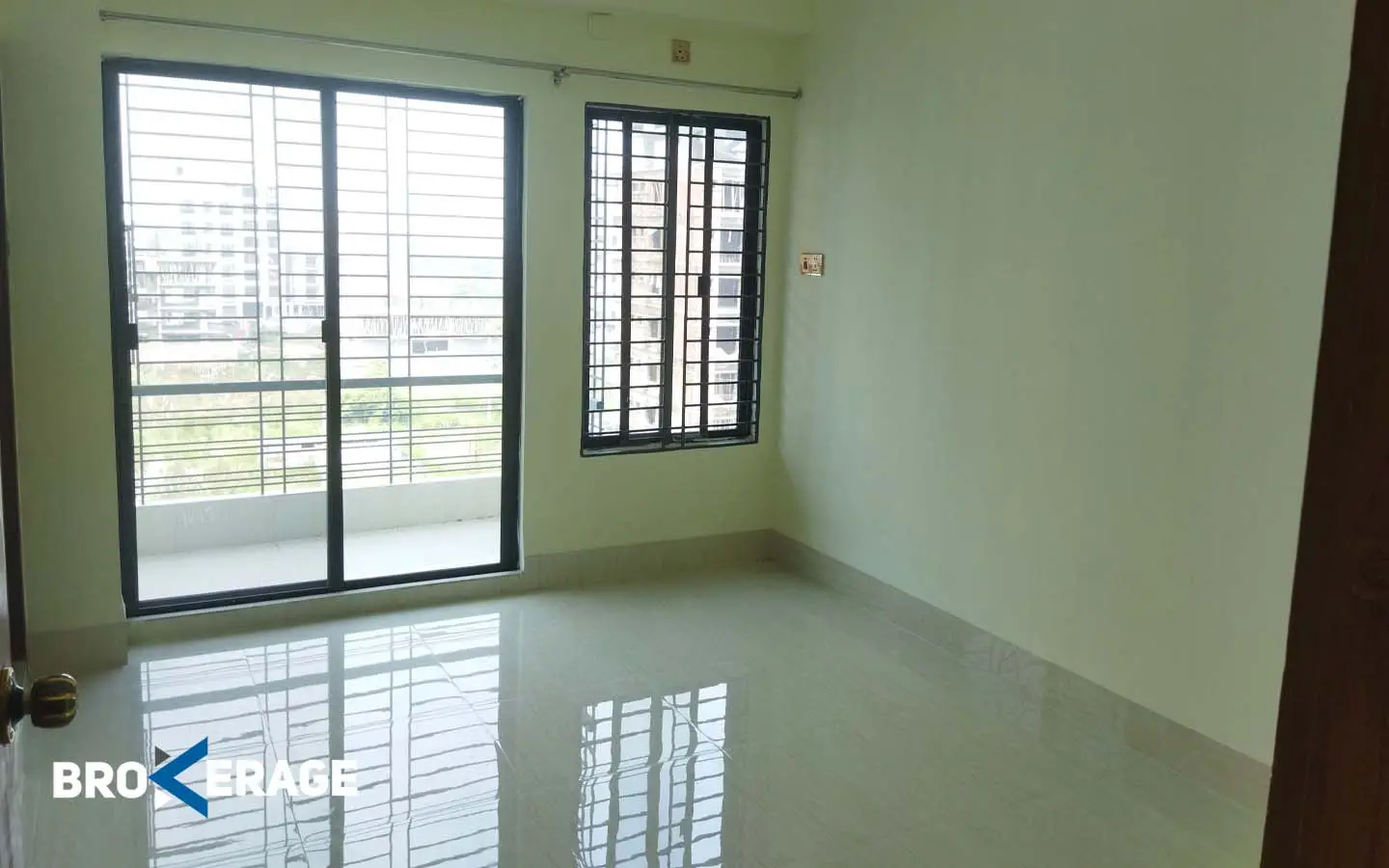 ready flat for sale in aftabnagor