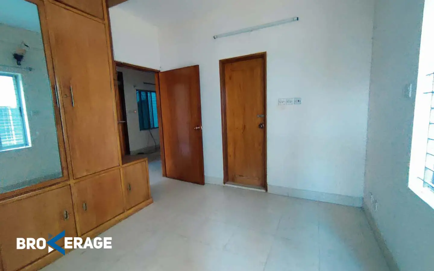 Ready flat for sale in dhanmondi