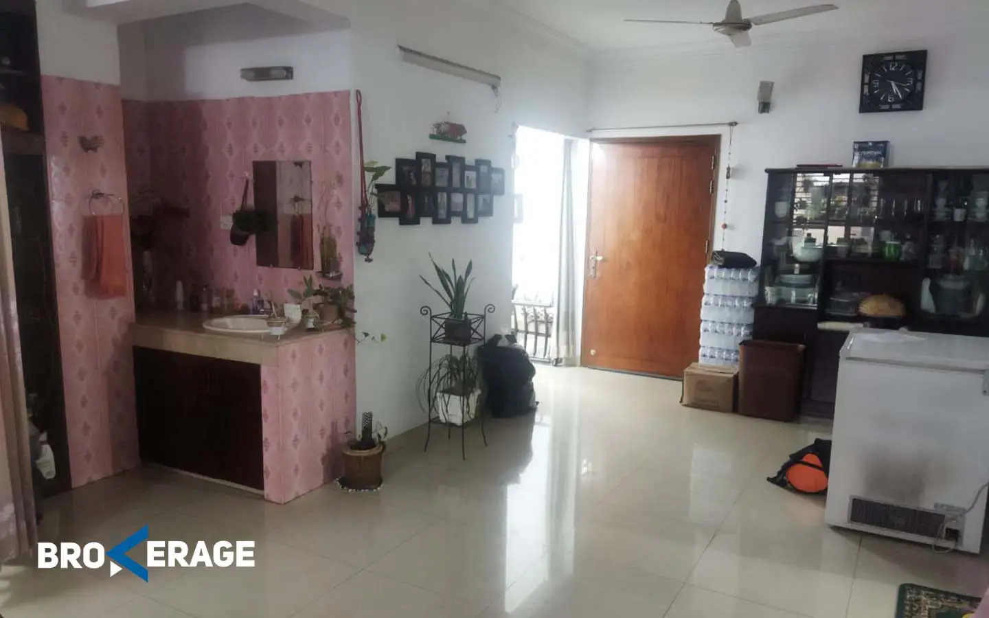 Ready flat for sale in Bashundhara