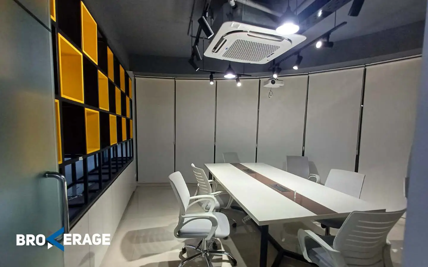 Ready flat for rent in gulshan