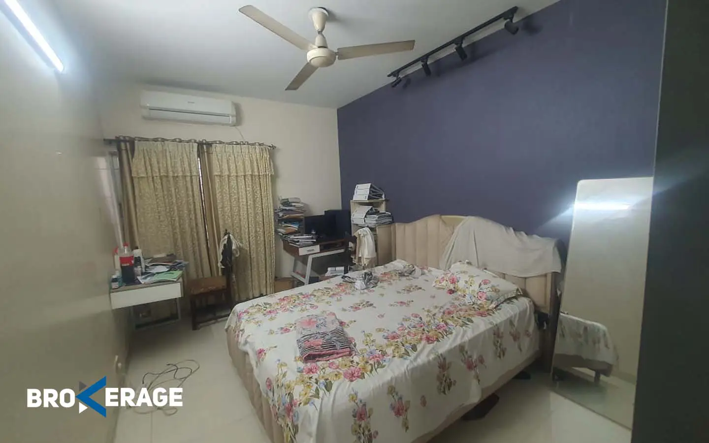 Ready flat for sale in dhanmondi