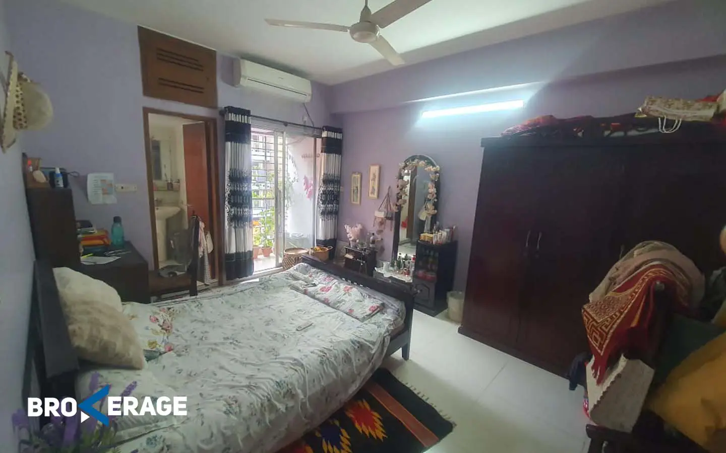 Ready flat for sale in dhanmondi