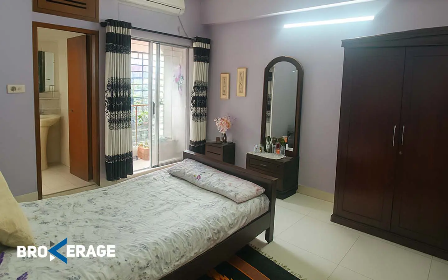 Ready flat for sale in Dhanmondi