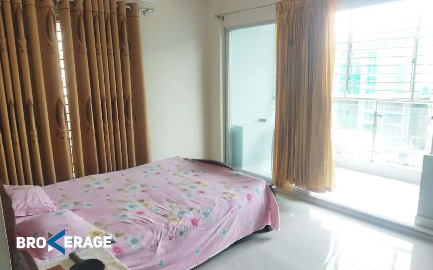 Ready flat for sale in eskaton