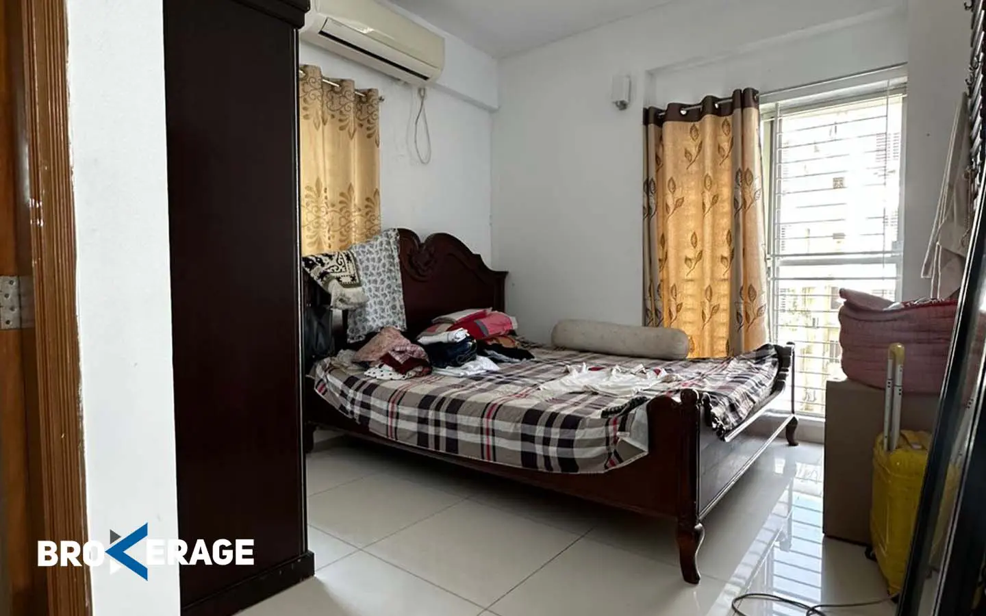 Ready flat for sale in Bashundhara