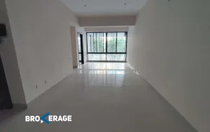 2007 sft 3-bedroom flat for sale