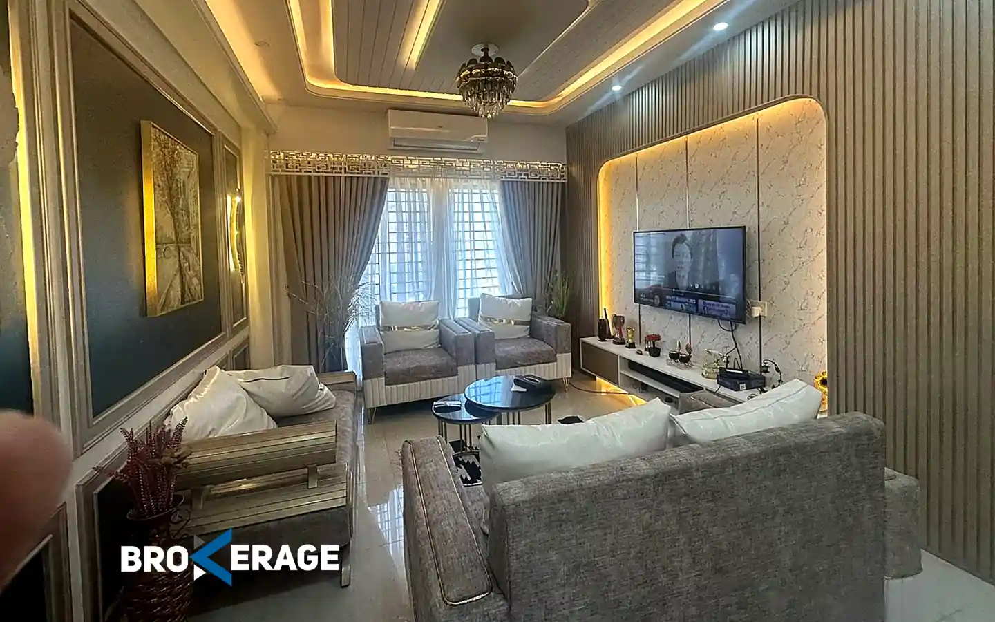 Ready flat for slale in bashundhara