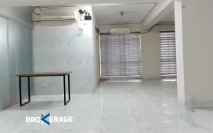 1615 sft Commercial Space for sale